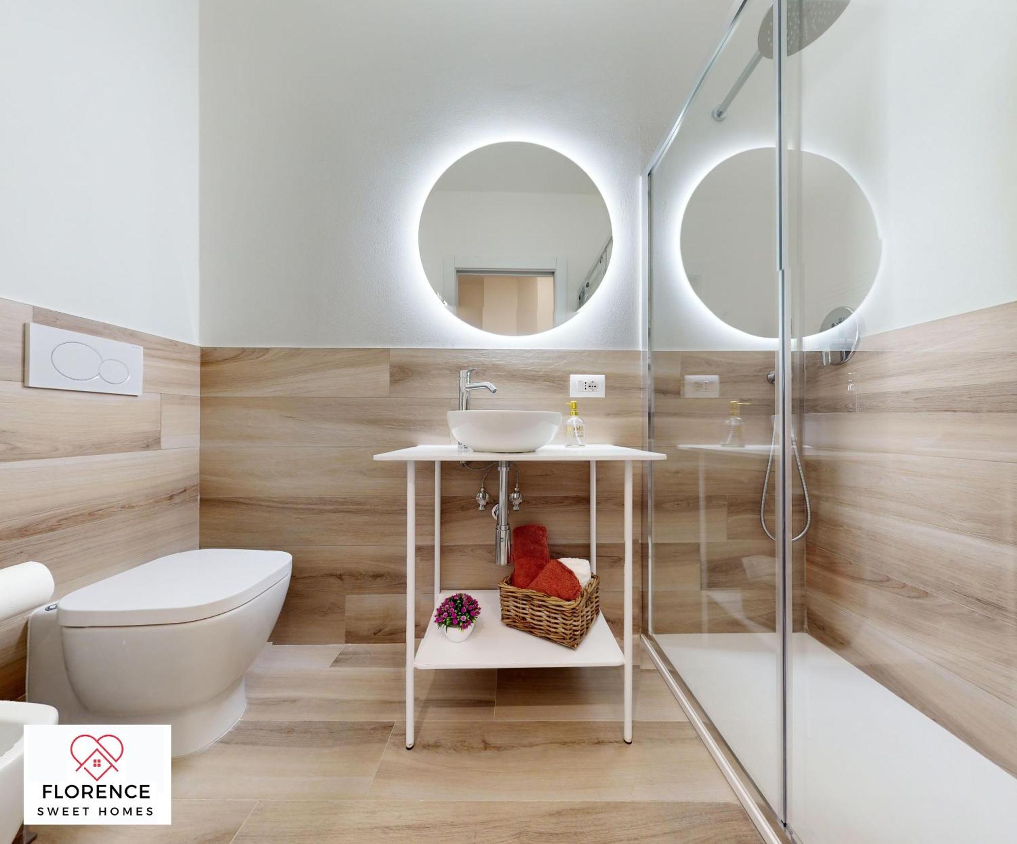 Sonia Apartment With Free Parking By Florence Sweet Homes ภายนอก รูปภาพ